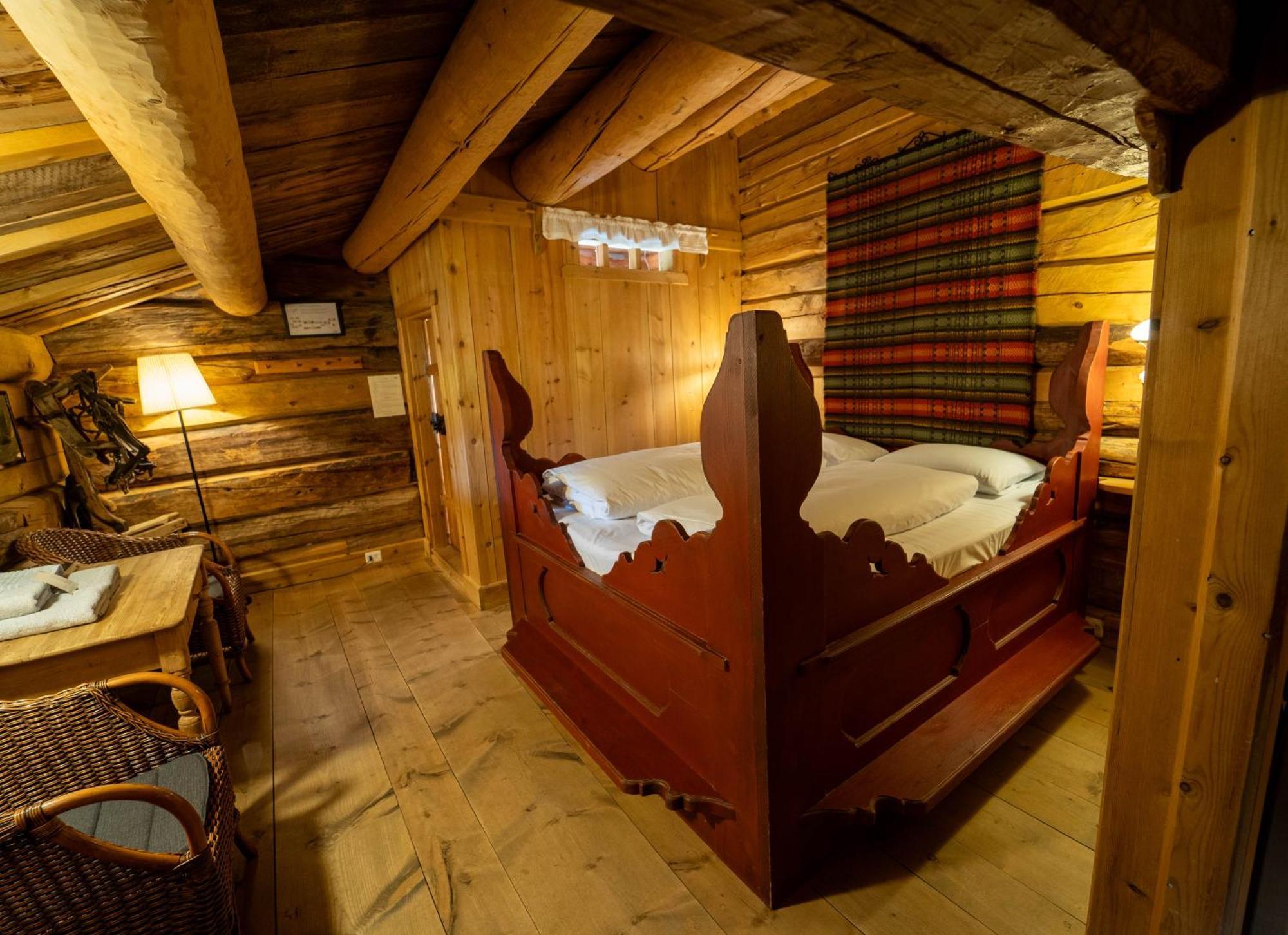 Roisheim Hotel & Skysstasjon Lom Extérieur photo