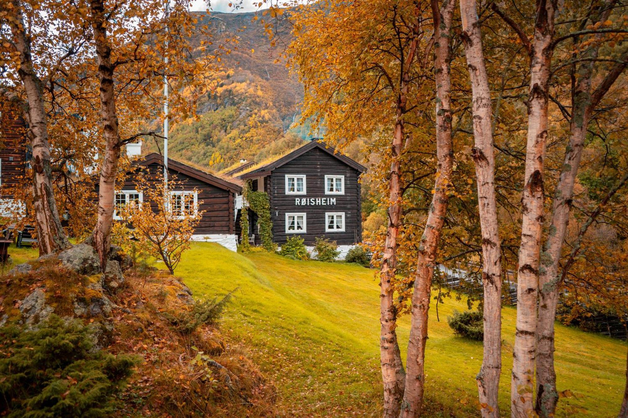 Roisheim Hotel & Skysstasjon Lom Extérieur photo