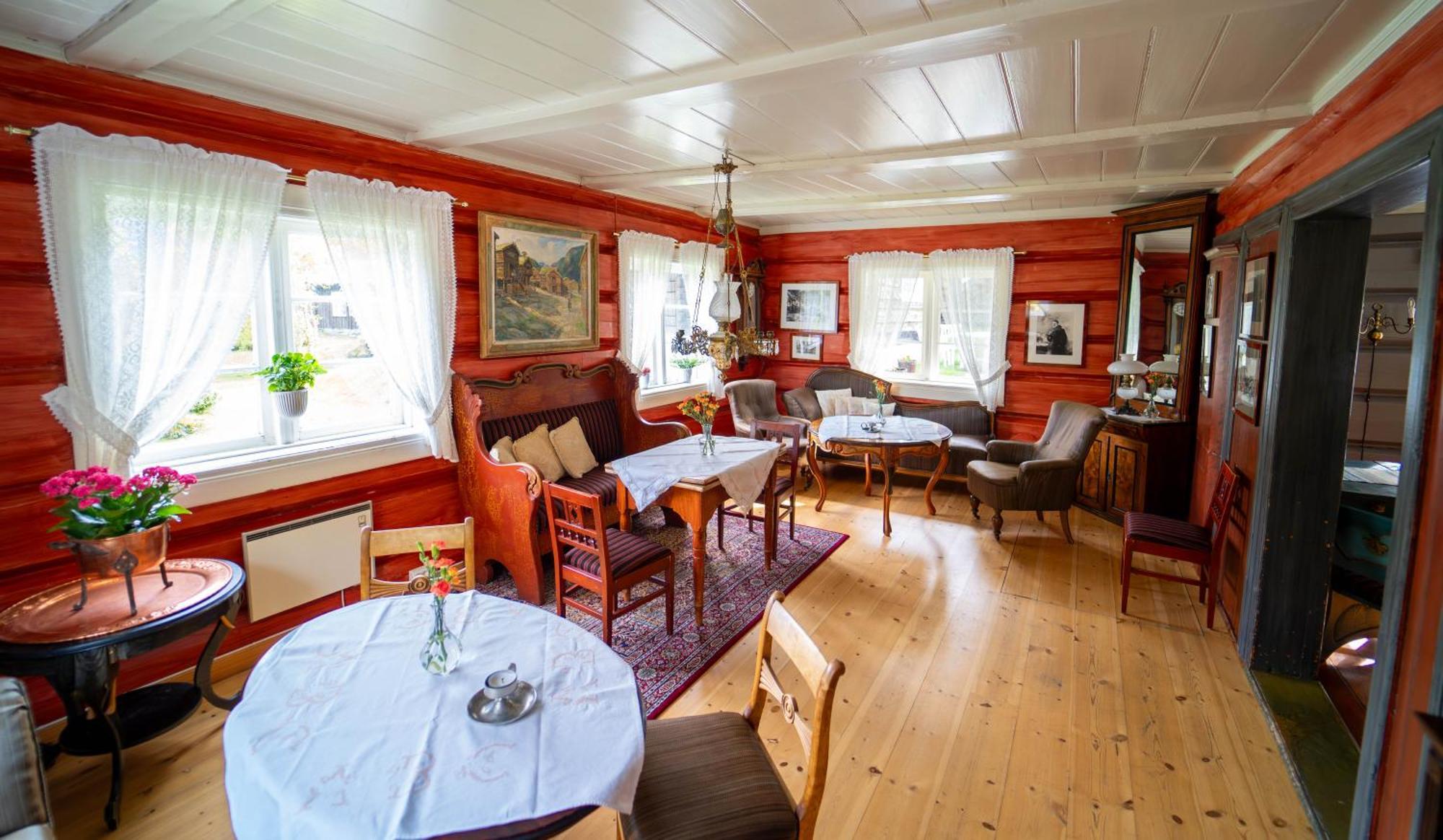 Roisheim Hotel & Skysstasjon Lom Extérieur photo